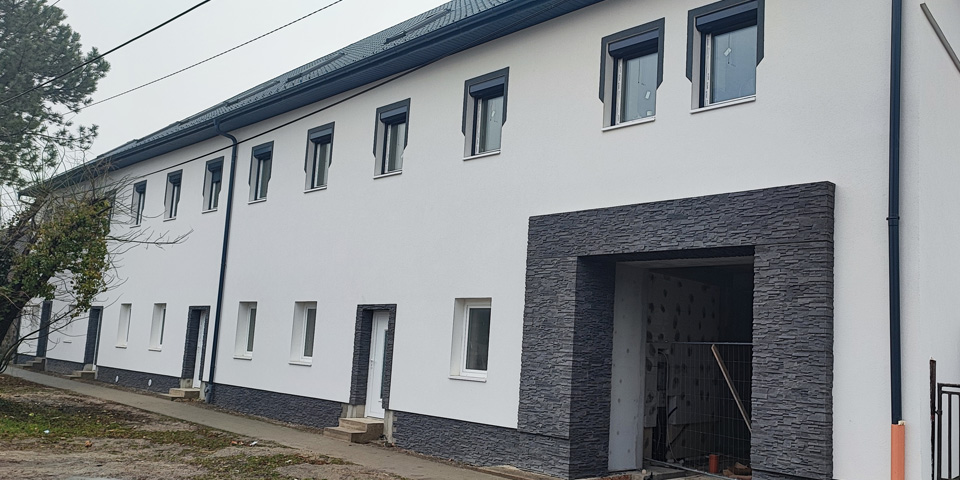 Társasház dryvit rendszer